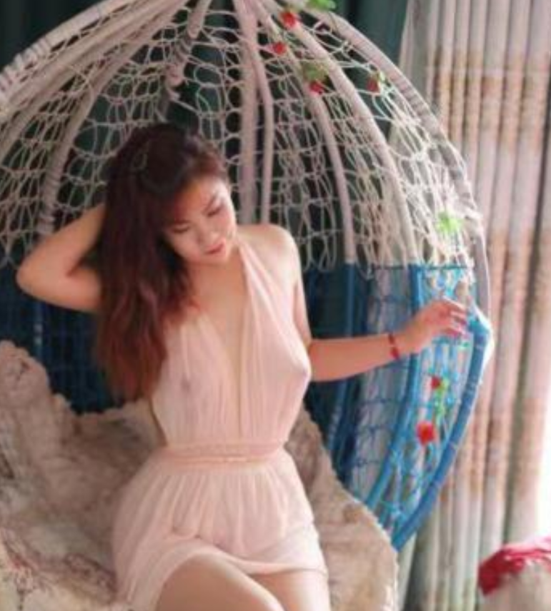 瑶海美熟女文绣